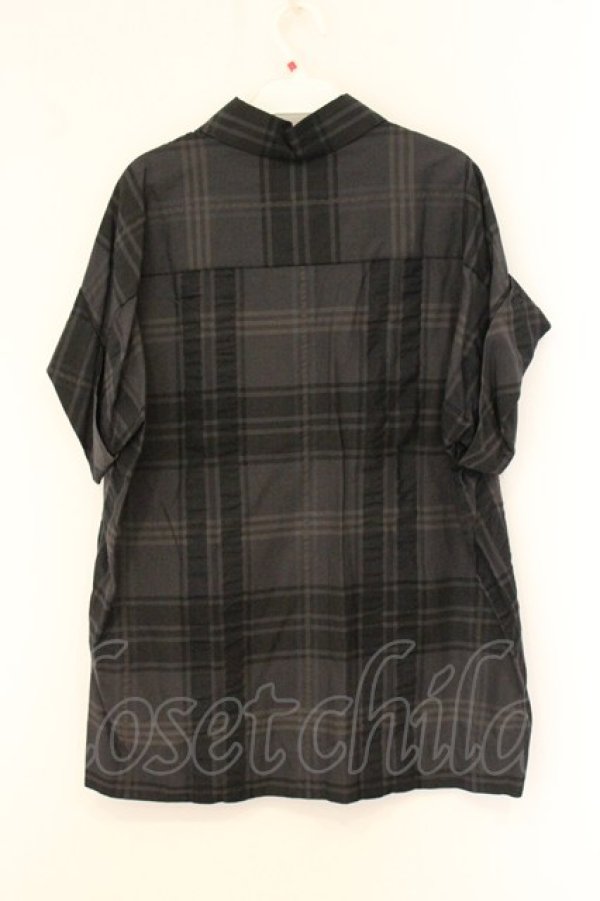 画像4: ヴィヴィアンウエストウッド 中古 / ワッシャータータン半袖シャツ 2 ブラックｘグレー  O-26-07-12-026-bl-YM-OS (4)