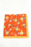 画像2: ヴィヴィアンウエストウッド 中古 / ハンカチーフ  オレンジセーフティピン柄  O-26-08-02-068-gd-IG-OS (2)