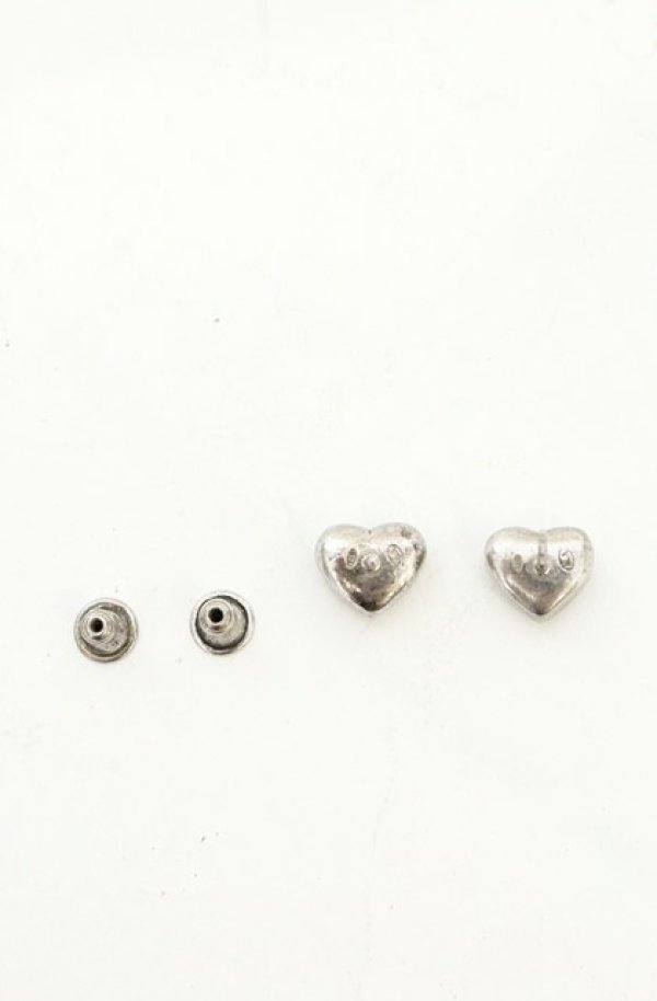 画像2: ヴィヴィアンウエストウッド 中古 / ew Heart Stud Earrings（ニューハートスタッズピアス）  シルバー  O-26-08-02-082-er-IG-OS (2)