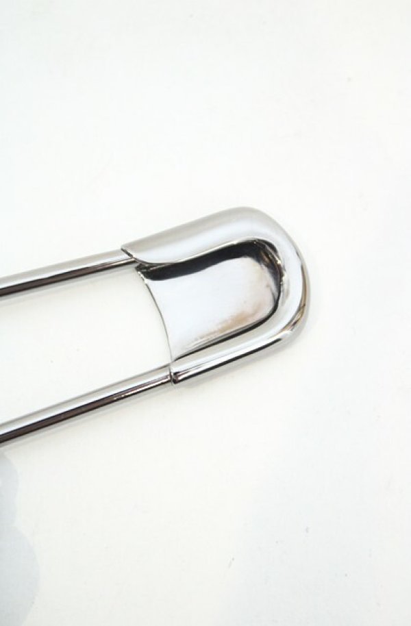 画像4: ヴィヴィアンウエストウッド 中古 / GIANT SATYR SAFETY PINS （ジャイアントサティアセーフティーピン）  ブラックｘガンメタル  O-26-08-16-020-ac-YM-OS (4)