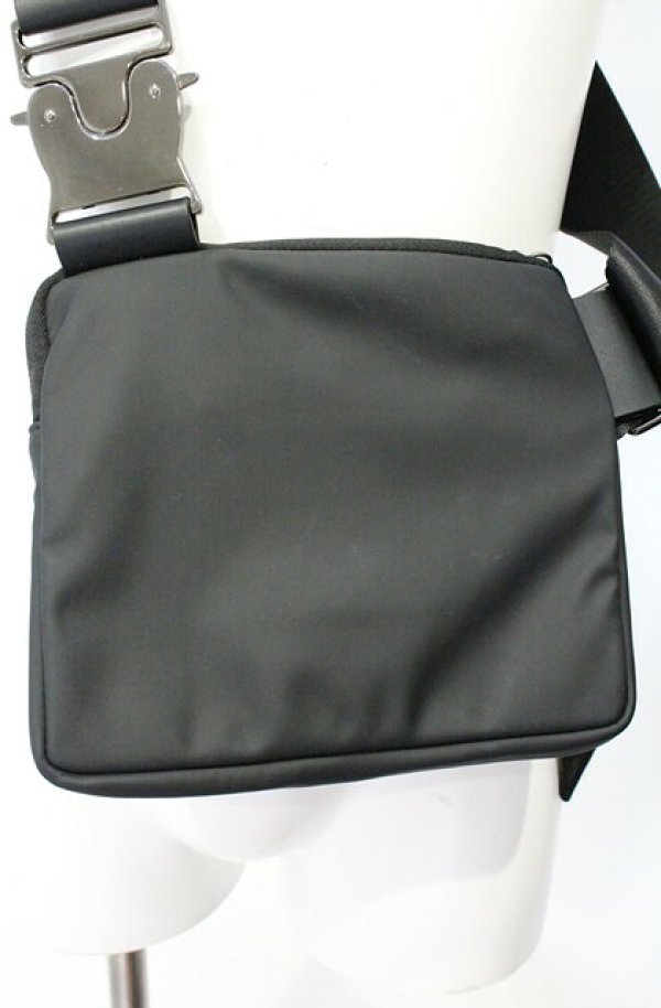 画像5: ヴィヴィアンウエストウッド 中古 / HANSON MULTIPOCKET CROSSBODY BAG（ハンソンマルチポケットクロスボディバッグ）  ブラック  O-26-10-11-108-ba-IG-OS (5)