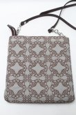 画像4: ヴィヴィアンウエストウッド 中古 / ロゴマニアショルダーバッグ  ベージュｘブラウン  S-25-03-05-028-ba-AS-ZS (4)