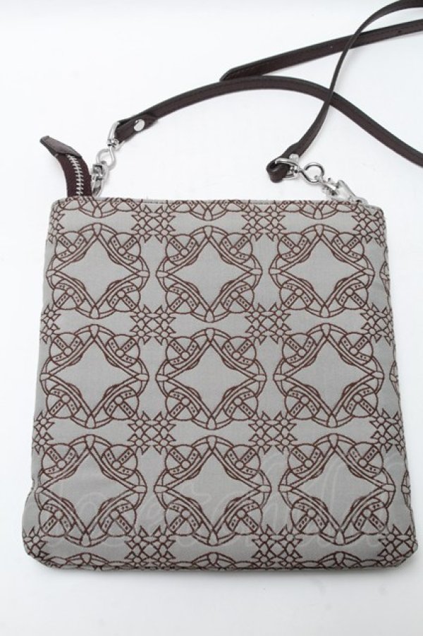 画像4: ヴィヴィアンウエストウッド 中古 / ロゴマニアショルダーバッグ  ベージュｘブラウン  S-25-03-05-028-ba-AS-ZS (4)