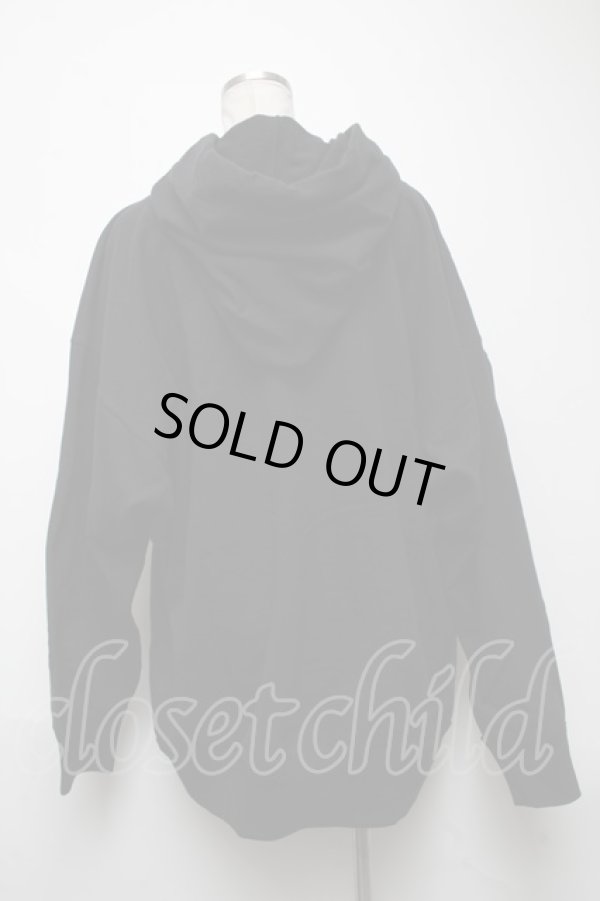 画像2: ヴィヴィアンウエストウッド MAN 中古 / パディング ORB ビッグ パーカー 44 黒  S-25-04-23-062-to-AS-ZS (2)