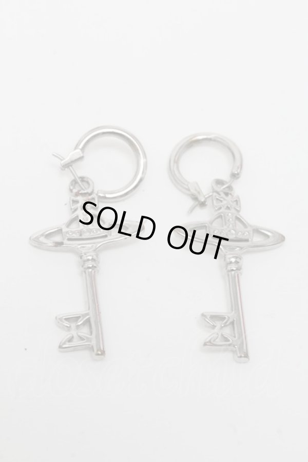 画像2: ヴィヴィアンウエストウッド 中古 / Small　KEYオーブイヤリング  シルバー  S-25-04-23-024-er-AS-ZS (2)
