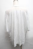 画像2: ヴィヴィアンウエストウッド 中古 / プリントメッシュTシャツ 00 白  S-25-05-11-030-to-AS-ZS (2)