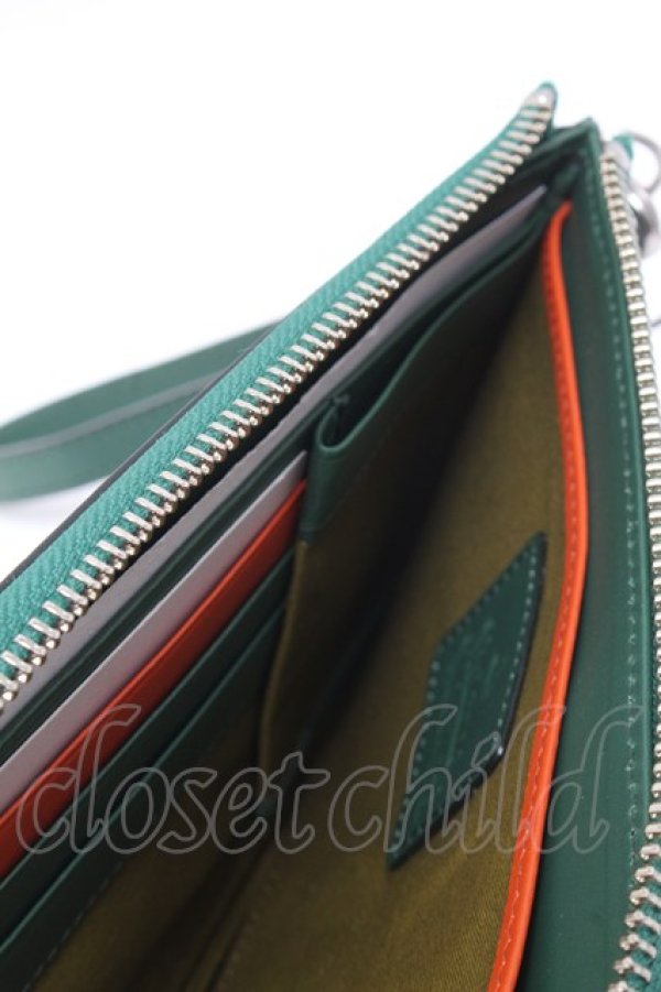 画像4: ヴィヴィアンウエストウッド 中古 / ラバーカラーORB ラウンドファスナー(L字)マルチケース  グリーン  S-25-05-11-005-gd-AS-ZS (4)