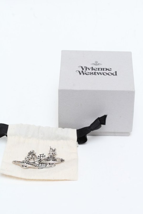 画像3: ヴィヴィアンウエストウッド 中古 / ミニバスレリーフイヤリング  黒  S-25-05-18-005-er-AS-ZS (3)