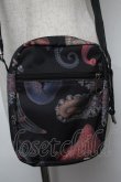 画像3: ヴィヴィアンウエストウッド 中古 / ×EASTPAK SAVE OUR OCEANSショルダーバッグ  黒  S-25-05-18-024-ba-AS-ZS (3)