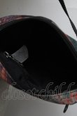 画像4: ヴィヴィアンウエストウッド 中古 / ×EASTPAK SAVE OUR OCEANSショルダーバッグ  黒  S-25-05-18-024-ba-AS-ZS (4)