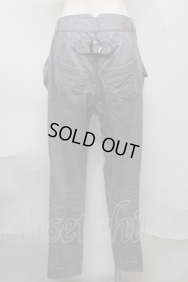 画像2: ヴィヴィアンウエストウッド 中古 / オーブポケットデニムパンツ 1 グレー  S-25-08-10-054-pa-AS-ZS (2)