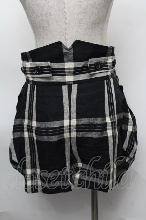 画像2: ヴィヴィアンウエストウッド 中古 / ベルトデザインチェックショートパンツ 38 黒ｘオフ  S-25-08-10-055-pa-AS-ZS (2)