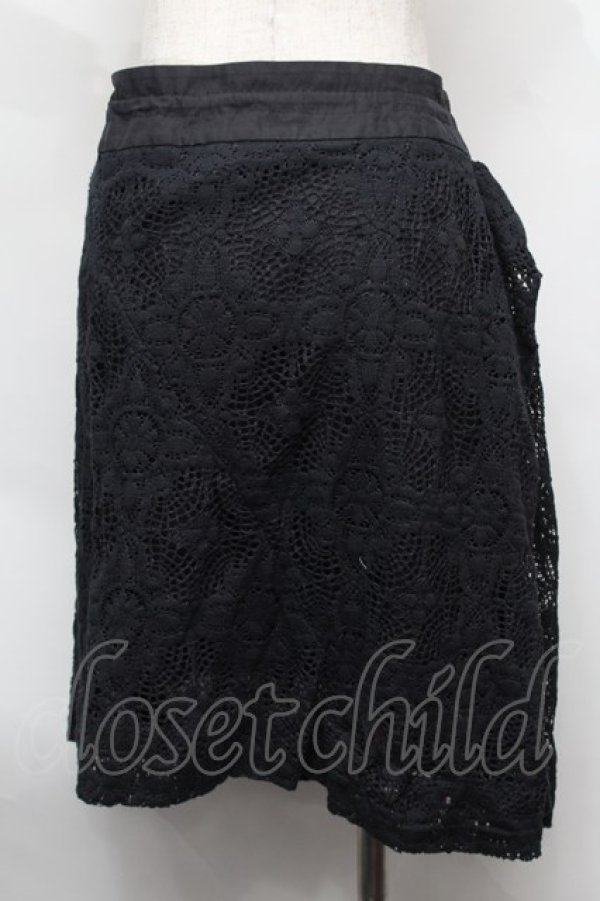 画像2: ヴィヴィアンウエストウッド 中古 / カットレーススカート 2 黒  S-25-08-10-059-sk-AS-ZS (2)