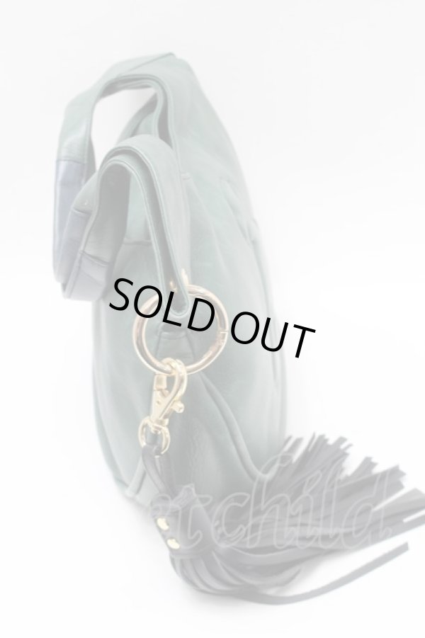 画像4: ヴィヴィアンウエストウッド 中古 / オーブ型押シタッセルレザーバッグ  グリーン  S-25-09-17-045-ba-AS-ZS (4)