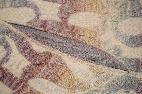 画像8: ヴィヴィアンウエストウッド 中古 / CRINKLED JUMPERタートルネックセーター  ベージュ  S-25-10-22-031-to-HR-ZS (8)