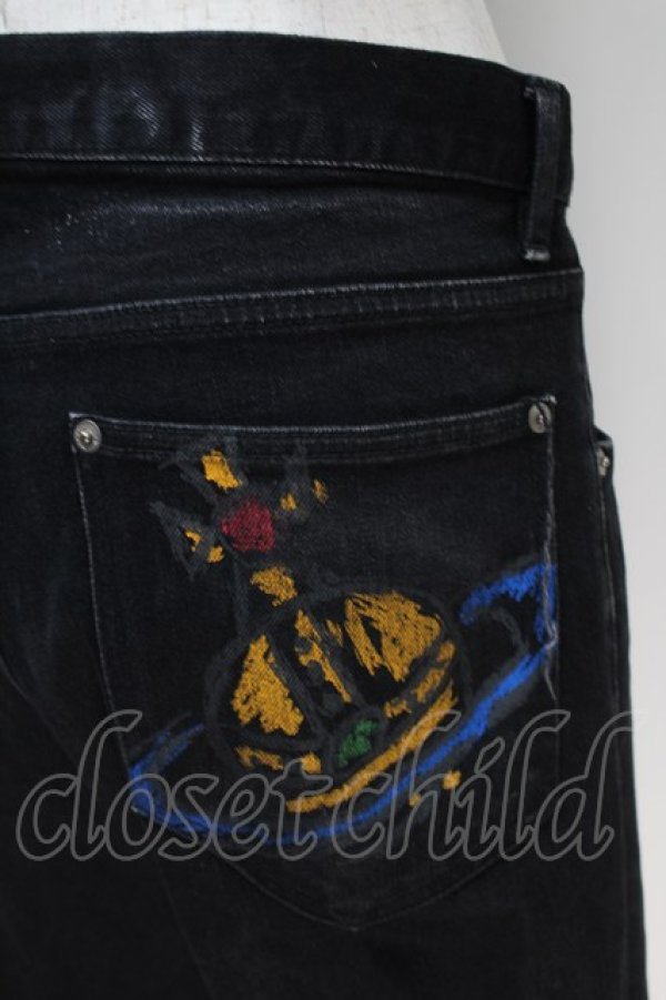 画像3: ヴィヴィアンウエストウッド MAN 中古 / オーブプリントポケットデニム 48 黒  S-25-10-22-057-pa-AS-ZS (3)