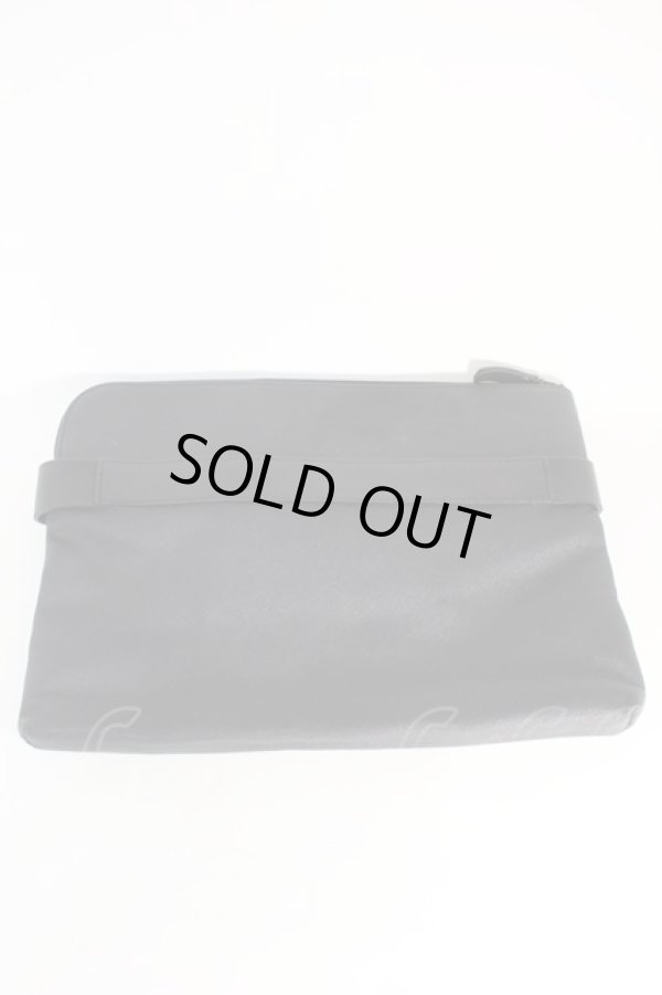 画像2: ヴィヴィアンウエストウッド 中古 / ベルトデザインクラッチバッグ  黒  S-25-10-22-012-ba-AS-ZS (2)