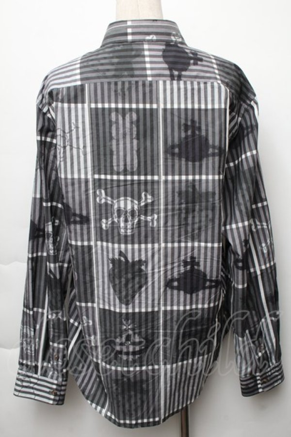 画像2: ヴィヴィアンウエストウッド MAN 中古 / PICNIC MONOCHROMEクラシックシャツ 50 グレー  S-25-11-30-026-bl-AS-ZS (2)