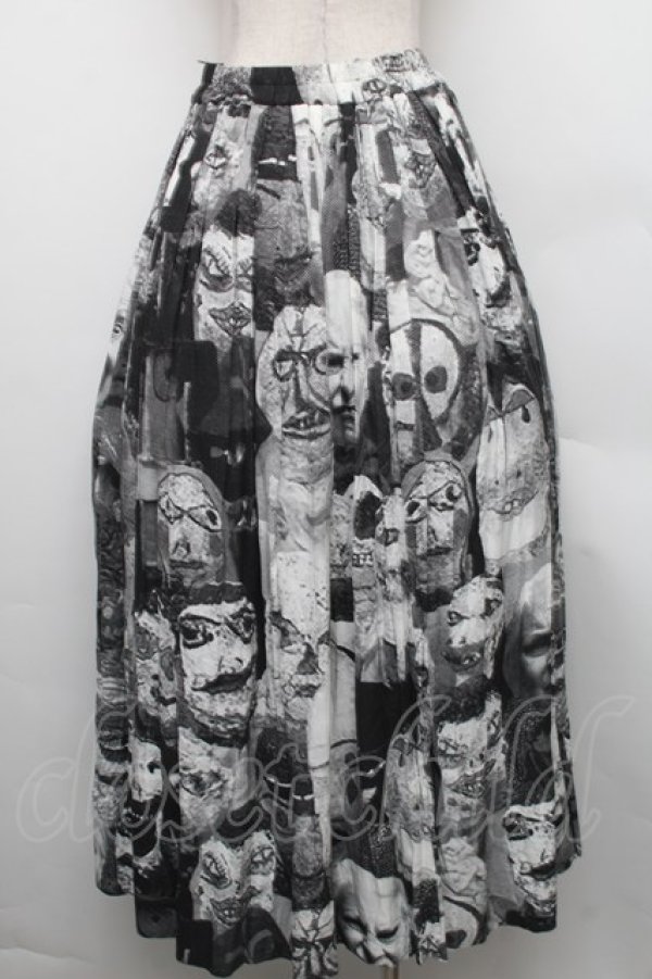 画像2: ヴィヴィアンウエストウッド 中古 / パペット柄スカート  白ｘ黒  S-25-12-28-037-sk-AS-ZS (2)