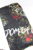 画像2: ヴィヴィアンウエストウッド 中古 / FREEDOM FIGHTER FLOWER スカーフ  マルチ  S-26-01-25-034-gd-AS-ZS (2)