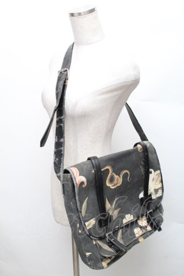 画像10: ヴィヴィアンウエストウッド 中古 / シーモンスターショルダーバッグ  黒  S-26-01-25-039-ba-YM-ZS (10)