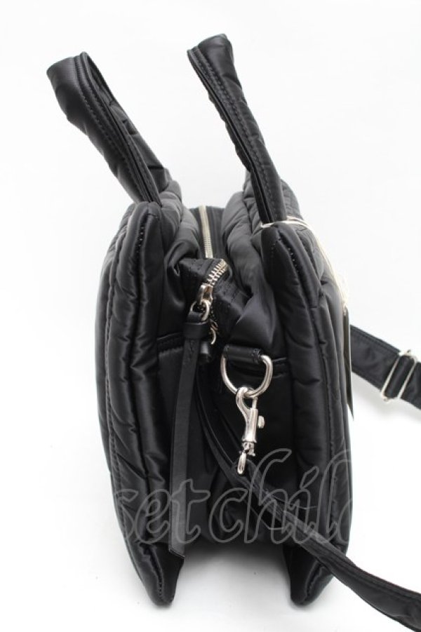 画像3: ヴィヴィアンウエストウッド 中古 / PADDED NYLON MARGARETバッグM  黒  S-26-01-25-040-ba-AS-ZS (3)