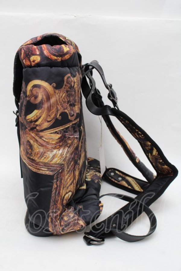 画像3: ヴィヴィアンウエストウッド 中古 / フレームリュック  黒  S-26-01-25-042-ba-AS-ZS (3)