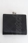 画像2: ヴィヴィアンウエストウッド 中古 / バイアスチェックエンボスレザー折財布  黒  S-26-01-25-009-wa-AS-ZS (2)