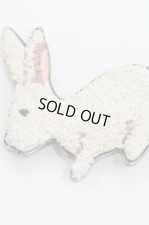 画像3: ヴィヴィアンウエストウッド 中古 / ウサギブローチ  白  S-26-01-25-001-gd-AS-ZS (3)