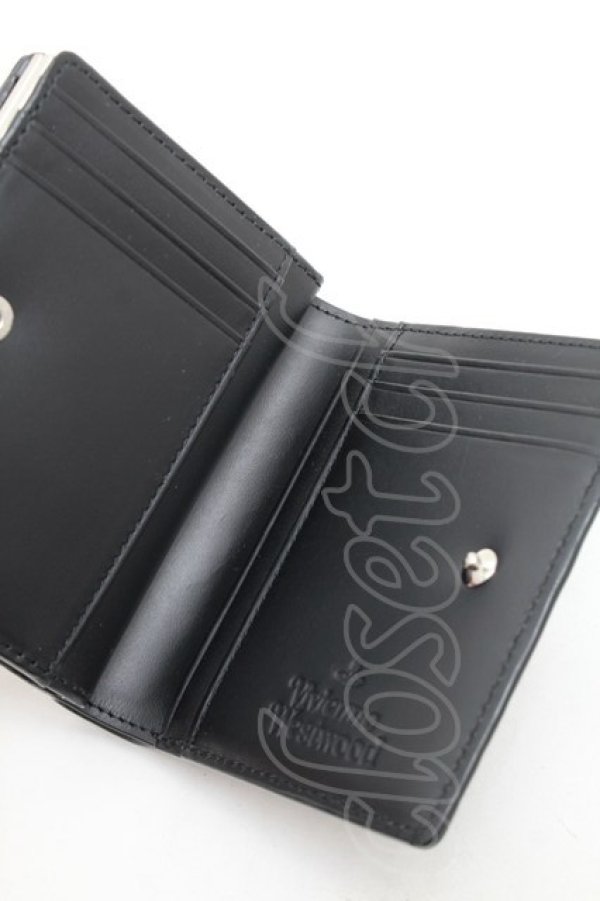 画像4: ヴィヴィアンウエストウッド 中古 / バイアスチェックエンボスレザー折財布  黒  S-26-01-25-009-wa-AS-ZS (4)