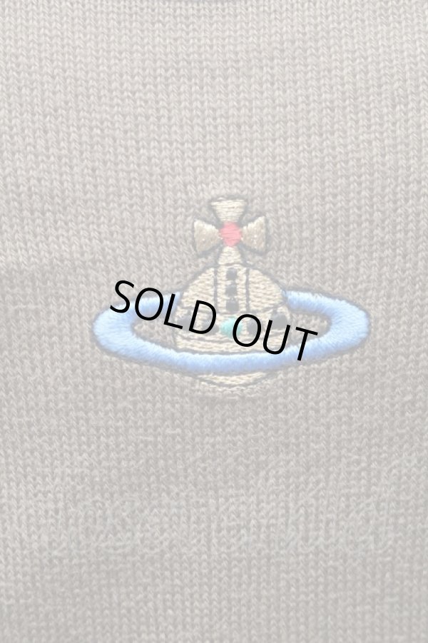 画像3: ヴィヴィアンウエストウッド 中古 / TOP/カラーオーブ刺繍ラウンドネックニット M カーキ  S-26-02-25-053-to-AS-ZS (3)