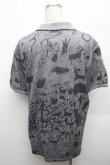画像2: ヴィヴィアンウエストウッド 中古 / グラフィックポロシャツ  グレー  S-26-02-25-056-ts-AS-ZS (2)