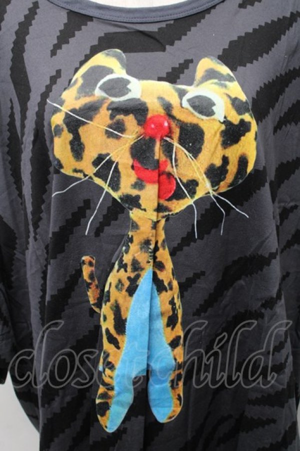 画像3: ヴィヴィアンウエストウッド 中古 / タイガーストライププリントTシャツ 00 グレー  S-26-03-08-032-op-AS-ZS (3)