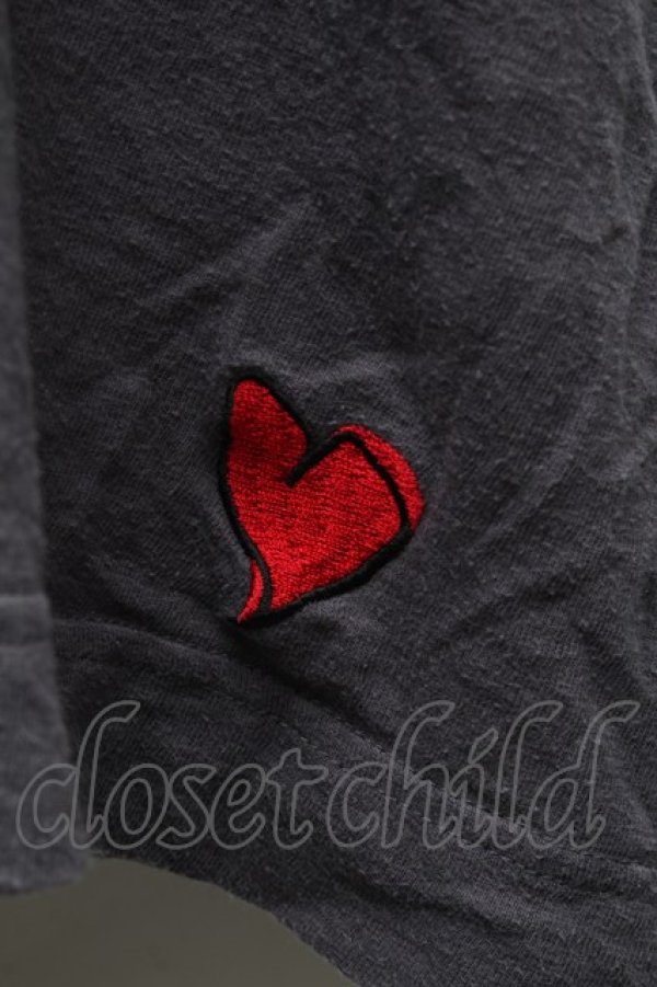 画像4: ヴィヴィアンウエストウッド 中古 / TS/タイガープリントTシャツ 00 グレー  S-26-03-08-039-ts-AS-ZS (4)