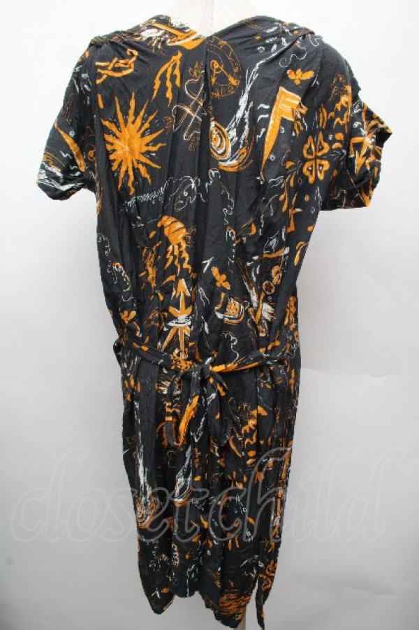 画像2: ヴィヴィアンウエストウッド 中古 //総柄ワンピース 40 黒  S-26-04-12-051-op-AS-ZS (2)