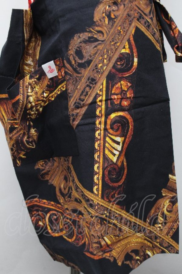 画像3: ヴィヴィアンウエストウッド 中古 / フレームプリントエプロン  黒  S-26-04-22-001-gd-AS-ZS (3)