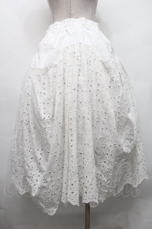 画像2: ヴィヴィアンウエストウッド 中古 / アイレットレーススカート  白  S-26-04-29-056-sk-AS-ZS (2)