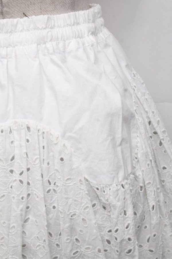 画像4: ヴィヴィアンウエストウッド 中古 / アイレットレーススカート  白  S-26-04-29-056-sk-AS-ZS (4)