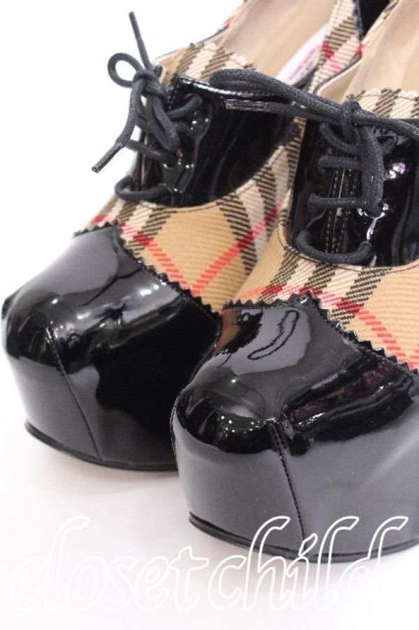 画像4: ヴィヴィアンウエストウッド 中古 / ｘBURBERRY エレベーテッドコートシューズ 38 1/2 黒ｘブラウン  S-26-06-10-025-sh-AS-ZS (4)