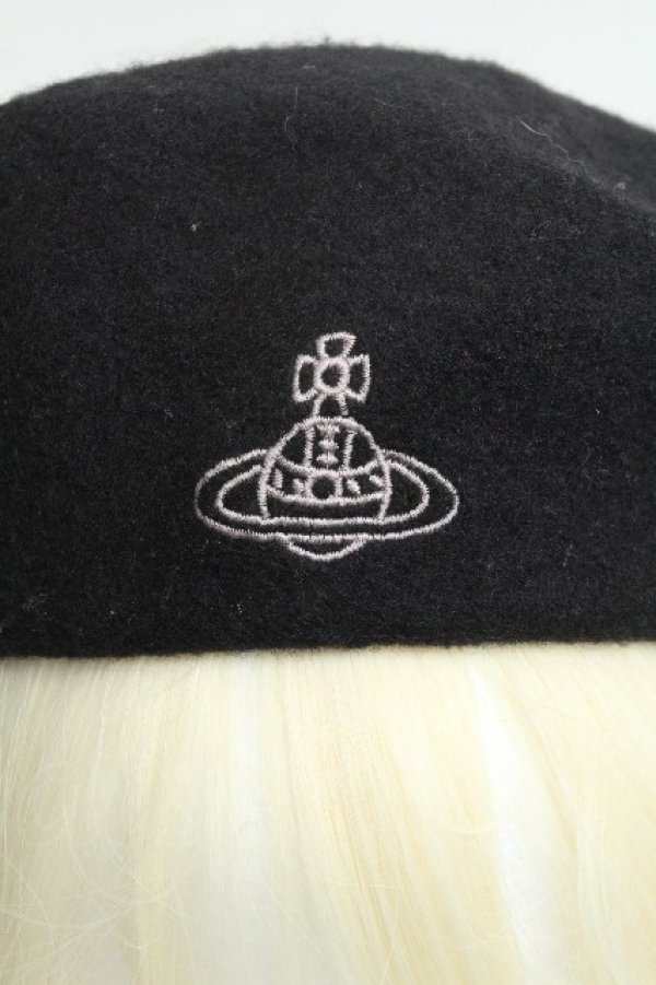 画像3: ヴィヴィアンウエストウッド 中古 / オーブ刺繍ベレー  黒  S-26-06-21-022-gd-AS-ZS (3)