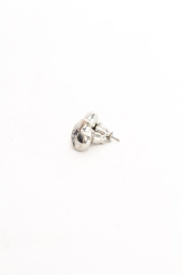 画像2: ヴィヴィアンウエストウッド 中古 / ハートスタッドピアス  シルバー  S-26-07-26-007-er-AS-ZS (2)