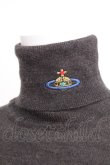 画像3: ヴィヴィアンウエストウッド MAN 中古 / カラーオーブ刺繍ニット  グレー  S-26-09-13-020-to-AS-ZS (3)