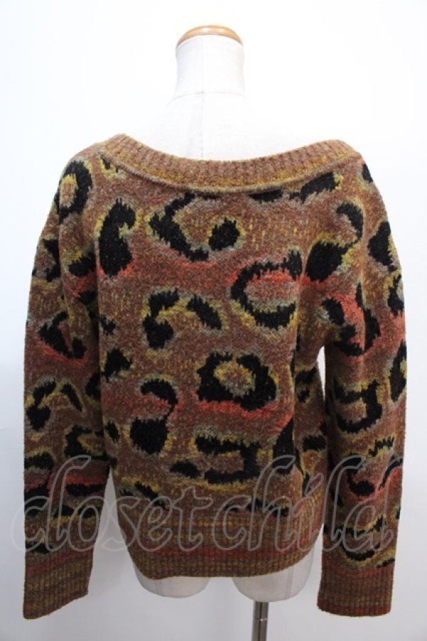 画像2: ヴィヴィアンウエストウッド / レオパードジャガードニット 00 ブラウン  Y-25-01-26-070-to-SZ-ZY (2)