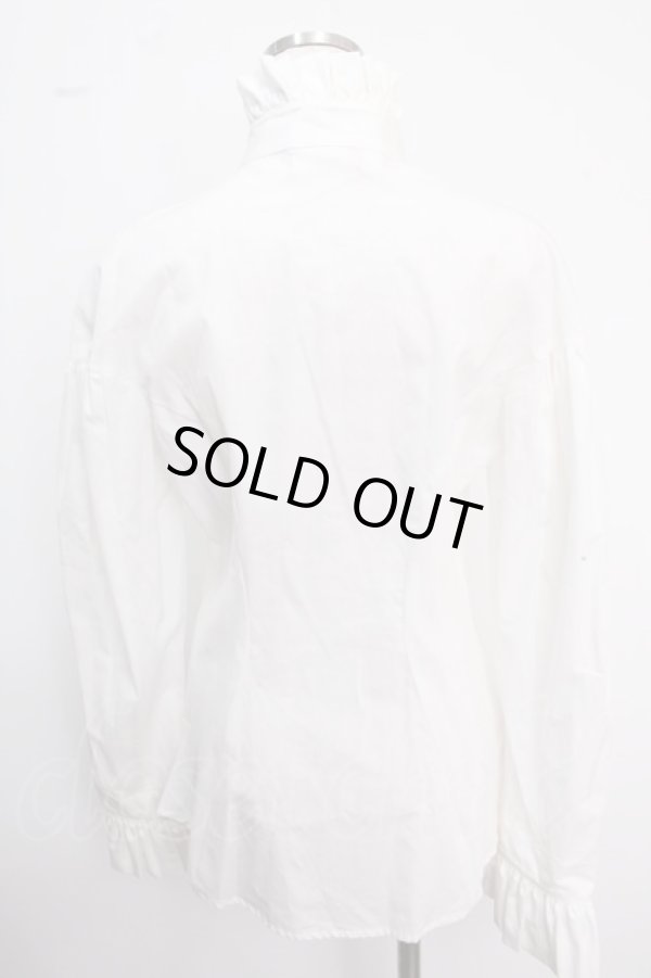 画像2: ヴィヴィアンウエストウッド 中古 / 単色オーブ刺繍立襟フリルブラウス 03 ホワイト  Y-25-02-19-036-bl-SZ-ZH (2)