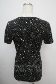 画像2: ヴィヴィアンウエストウッド 中古 / アースプリント総柄Ｔシャツ 3 黒  Y-25-03-19-043-to-SZ-ZY (2)