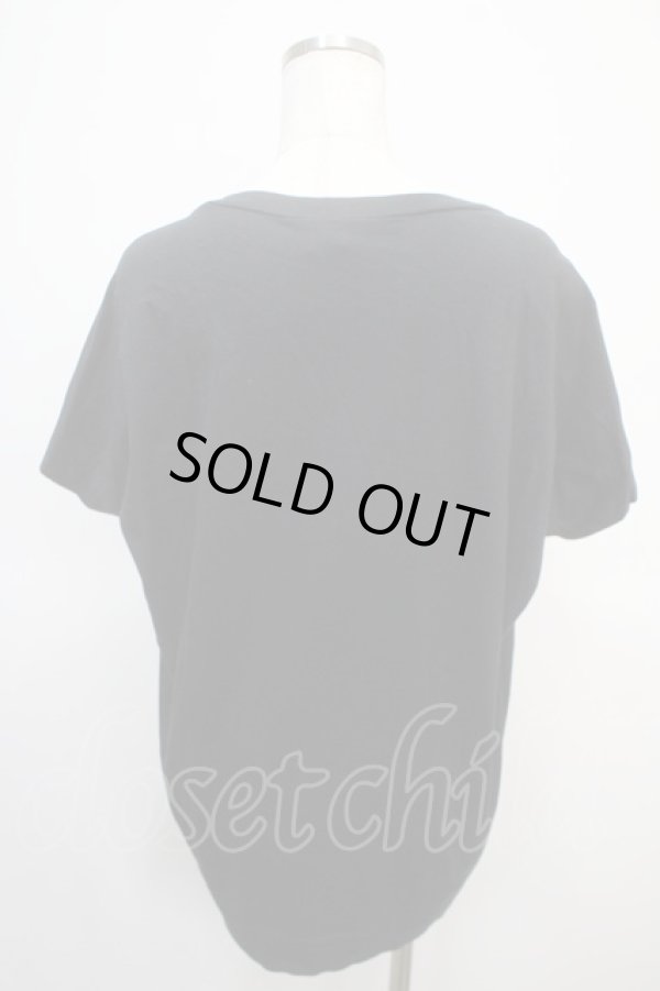 ヴィヴィアンウエストウッド 中古 / オーバーサイズTシャツ M 黒ｘグレー  S-25-05-18-044-to-AS-ZS ヴィヴィアンウエストウッド 中古 / オーバーサイズTシャツ M 黒