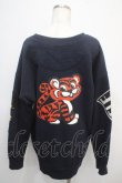 画像2: ヴィヴィアンウエストウッド 中古 / マルチアイコンワッペントレーナー 00 紺  Y-25-04-30-043-to-SZ-ZY (2)
