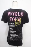 画像2: ヴィヴィアンウエストウッド 中古 / TS/回顧展限定リッププリントTシャツ L 黒  Y-25-04-30-055-to-SZ-ZY (2)
