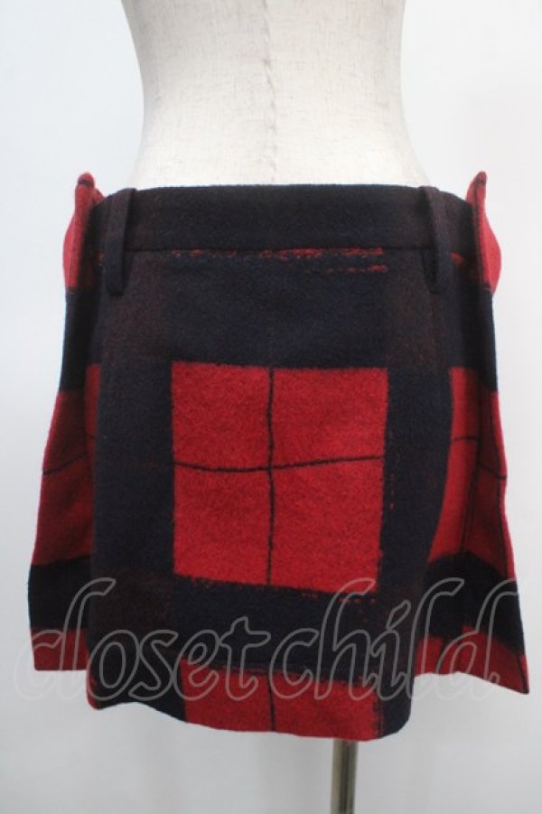 画像2: ヴィヴィアンウエストウッド 中古 / タータンチェック柄ウールスカート 2 レッド  Y-25-04-30-068-sk-SZ-ZY (2)