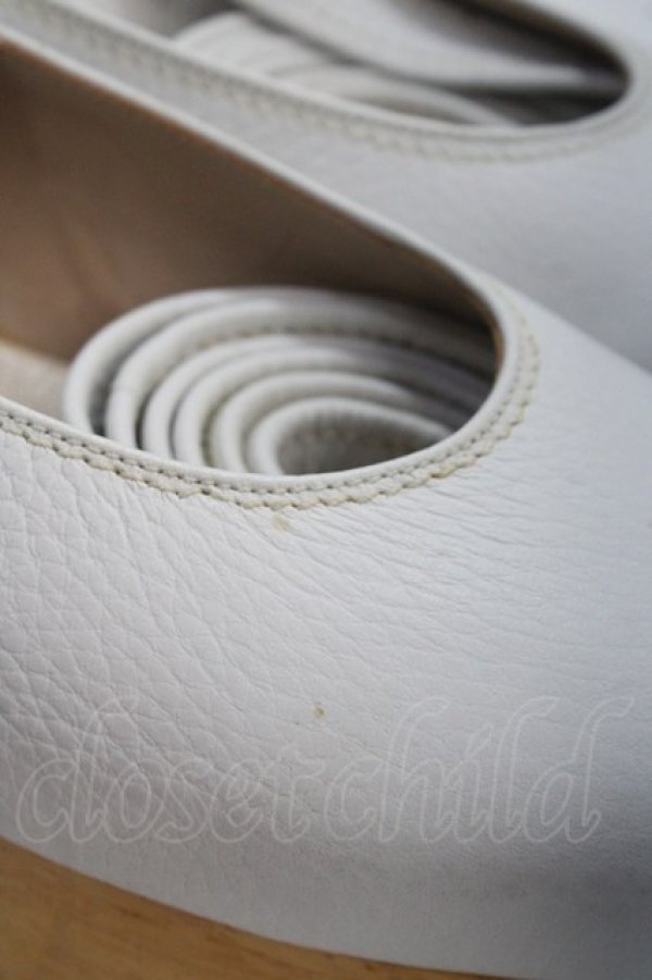 画像5: ヴィヴィアンウエストウッド 中古 / rockin' horse barelina UK6 ホワイト  Y-25-05-28-018-sh-SZ-ZH (5)